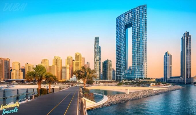 What to Wear in Dubai: Complete Guide for Tourists (2026)